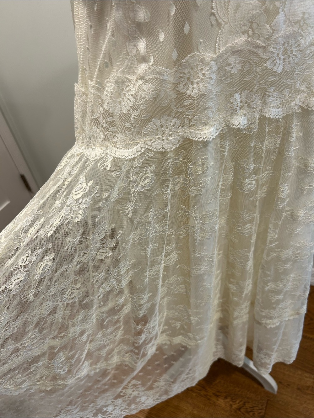 Vintage 1980s JCPenney Ivory Lace Dress - Picture 5 of 10